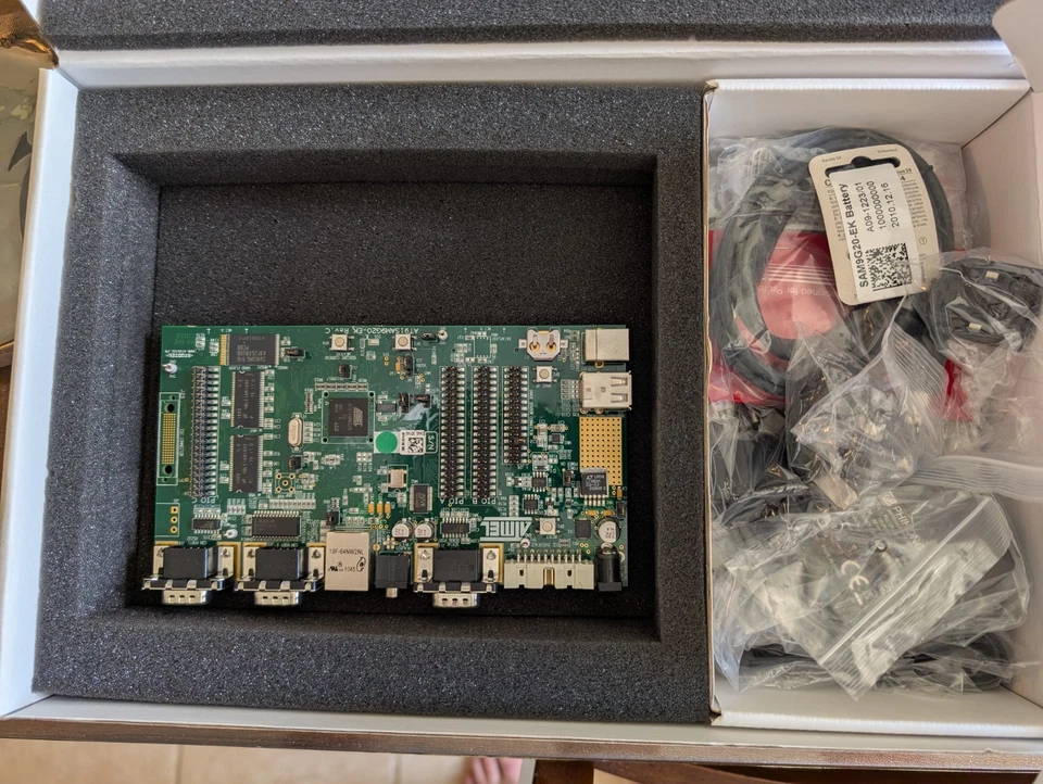 Atmel SAM9G20-EX - Image 1 of 4