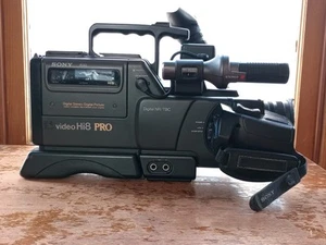 Sony CCD-V5000 Video Hi-8 PRO Camera (see description) - Picture 1 of 24