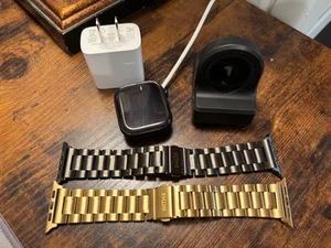 APPLE WATCH SERIES 10 - GPS ONLY - USED IN EXCELLENT CONDITION - Photo 1 sur 2