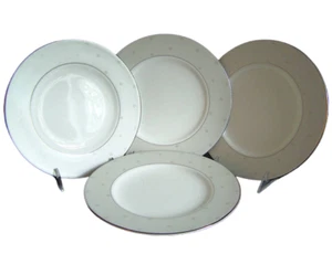 WATERFORD Fine Bone China Giselle Accent Plate 9" set/4 stoviglie nuove - Foto 1 di 6