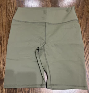 Fabletics The Define 9'' Short. Night Owl. XL . NWT. - Picture 1 of 3