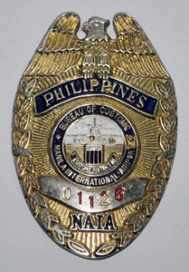 Obsolete Philippines BUREAU OF CUSTOMS Manila Int'l Airport NAIA Uniform Badge - Picture 1 of 3