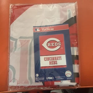 Cincinnati Reds 36”X 47” Flag Banner MLB Baseball Champions Free Shipping - Picture 1 of 1
