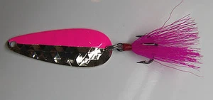 PINK SALMON SPOON 2.25" DIAMOND HEX BUCK TAIL "HUMPY" CASTING TROLING JIGING - Picture 1 of 3