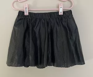 Gap toddler girl perforated faux leather flip skirt black size XS 4-5 Regular - Picture 1 of 8