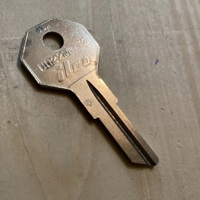 Заготовка для ключа T2 H1122M для Chrysler Dodge Studebaker Taylor Willys Plymouth - Изображение 1 из 4