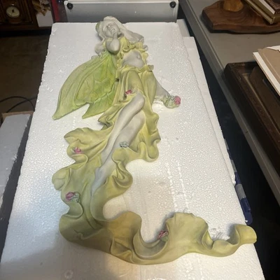 Diseño Toscano Resin Mythology Brianna The Summer Breeze Fairy Nuevo en Caja Muy Bonito���� Foto 1 de 4