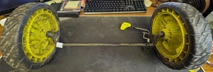 Eje trasero y ruedas Ryobi OEM con palanca de altura y tapas para RY401017VNM 40v 20" - Imagen 1 de 6