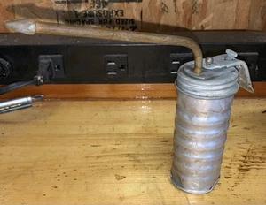 Vintage Oil Can Eagle Pump Oiler Aluminum Made in USA - Picture 1 of 4