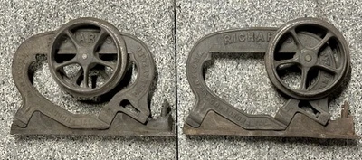 Lote de 2 rodillos antiguos Richard’s Wilcox para colgar puertas correderas de bolsillo de hierro fundido Foto 1 de 2