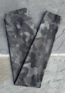 Athleta Girl Leggings size M/8-10 Printed Chit Chat Tight Camo Medium 8 10 - Picture 1 of 6