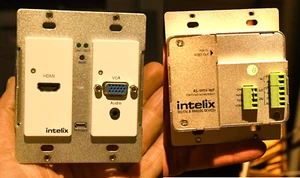 INTELIX AS-1H1V-WP-W HDMI VGA Extender Auto Switching Wallplate HDbaset output - Bild 1 von 13