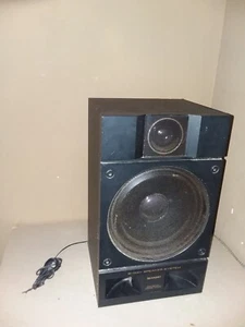 Sharp SPEAKER CP-950 Bookshelf Two-Way Bass Reflex Audio Speaker 50w 8 Ohms - Picture 1 of 4