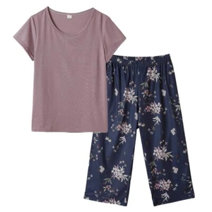 Women's Pajama Short Sleeve Sets Top with Capri Flower Pattern Pants Soft and... - Picture 1 of 7