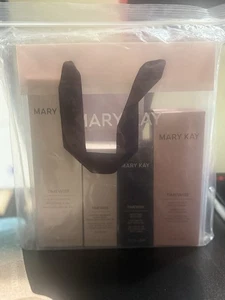 Timewise Miracle Set In Combo/oily 4 Cleanser, Serum, And Moisturizer Mary Kay - Picture 1 of 3