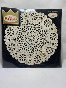 ROYLIES Vintage weiß 24 - 8 Zoll SPITZE PAPIERDECKCHEN neu im Paket 1950er USA - Bild 1 von 6