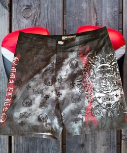 MMA Elite Men's Size XL MMA Board Shorts Training Black Gray Skulls Inseam-10" - Picture 1 of 8