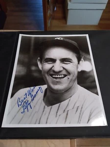 New York  Yankees HOF Pitcher  Lefty Gomez Autographed 8x10 Photo - Picture 1 of 1