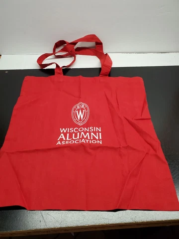 University of Wisconsin Alumni Association cloth bag with handles - 15 x 16 Inch Cover