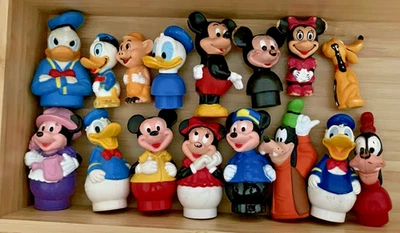 Lote De Colección 16 Piezas Disney Arco Títeres De Dedo y Piezas De Juego Plástico/Goma Foto 1 de 4