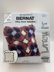 Bernat Latch Hook Kit Pillow Cover Kit Yarnspirations Forever Fleece Craft NEW - Picture 1 of 6