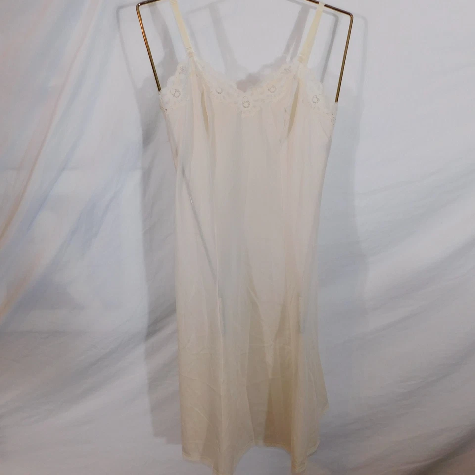 Vestido sin tirantes de encaje crema talla 34 Olga de colección para mujer lencería romántica de nailon Foto 1 de 4