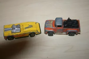 Coche de carreras Mattel Hot Wheels 1980 y camioneta Hot Wheels plataforma abierta - Imagen 1 de 5