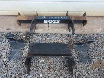 Boss RT3 99-06 Chevy/GMC 1500 snow plow mount LTA04766 00 01 02 03 04 05 GM Foto 1 de 4