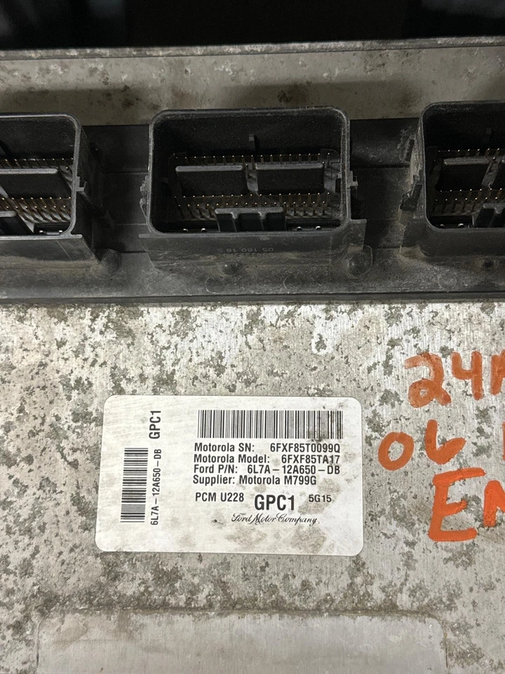 2006 Lincoln Navigator Engine Control Module 5.4L Low Emissions 4x4 6L7A12A650DB Foto 1 de 1