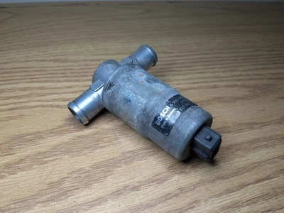 Control de aire de ralentí Volvo 240 IAC Bosch Original 0280140520 - USADO/PROBADO Foto 1 de 4