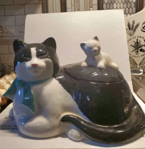Ceramic Unique Taxido Cookie Jar with Kitten on Lid - Picture 1 of 5