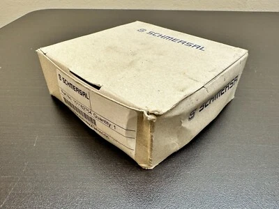 全新 Schmersal AZM 170SK-02/01ZRKA 联锁开关 101182754 - 美国卖家 — 第 1/4 张图片