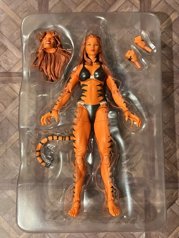 Marvel Legends Retro Wave Tigra Cover