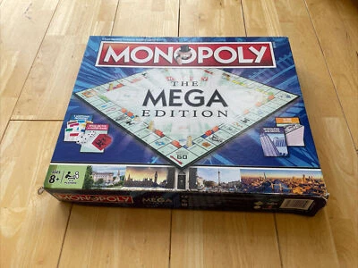 Monopoly MEGA Edition 6 Spieler größere und bessere Edition des erfolgreichen Brettspiels - Bild 1 von 3