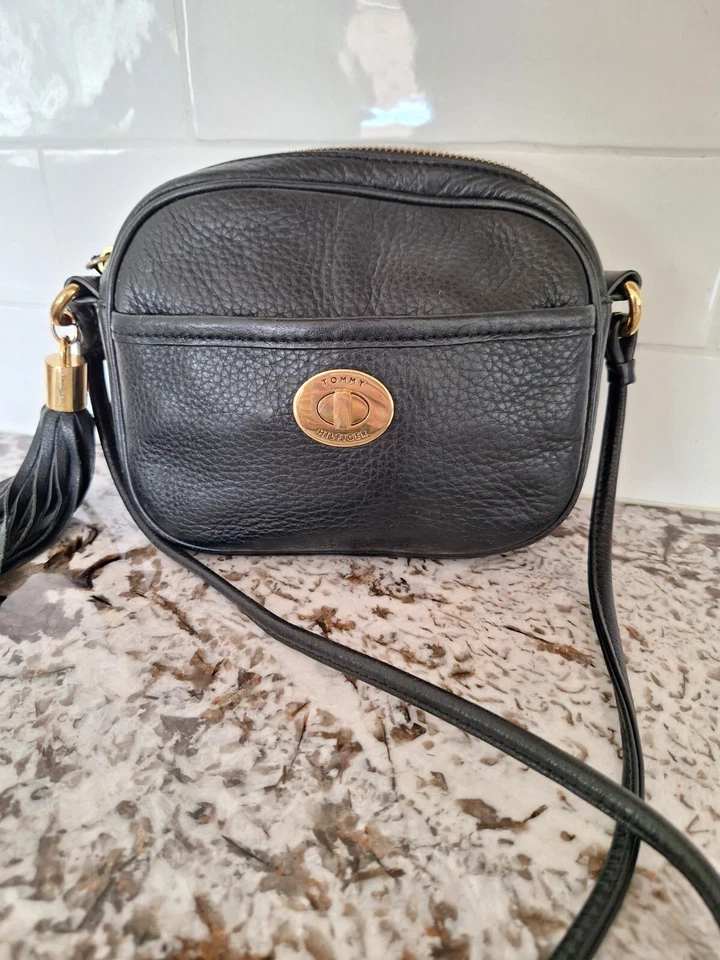 Tommy Hilfiger Mini Bandolera Cuero Foto 1 de 4