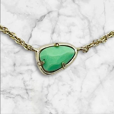 Colar Kendra Scott Hayden verde perfeito magnesita tom dourado 16" pingente assinado - Imagem 1 de 4