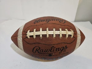 VINTAGE OFFICIAL RAWLINGS VARSITY RVB NCAA COLLEGE FOOTBALL - Picture 1 of 5