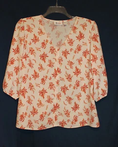 Denim & Co Womens M Rust on Beige Print Floral Crepe Top Blouse New - Picture 1 of 3