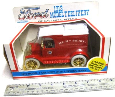 ERTL TOY FARMER 1977 - 1987 DIECAST 1913 FORD T CAMIÓN BANCO EN CAJA Foto 1 de 2