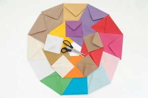 155 x 155 mm Quadratische Diamantklappe Umschläge 100 gsm für 6 x 6 Zoll Karten - 20+ Farben - Bild 1 von 23