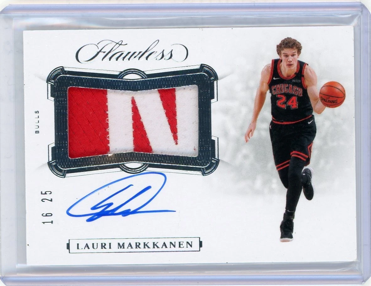 Panini Lauri Markkanen Basketball Sports Trading Cards