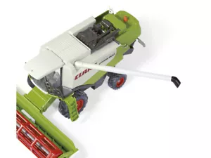 Claas Lexion 600 Combine Harvester Green and Gray 1/50 Diecast Model by Siku - Picture 1 of 3