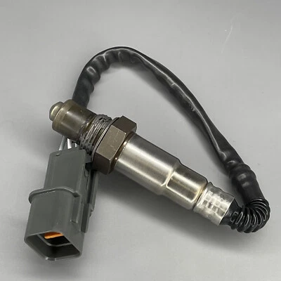 Lambda O2 Oxygen Sensor 234-4262 For 2012-2016 Hyundai Equus 5.0L V8 - Image 1 of 4