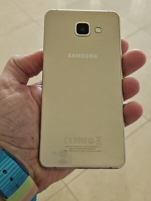 Samsung Galaxy A5 (2016) - 16GB - Oro - Immagine 1 di 4