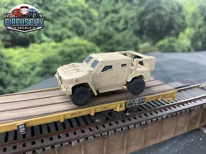 Militär Gelenklicht Taktisches Fahrzeug JLTV 4 türig HO 1:87 Maßstab Modellbausatz - Bild 1 von 5