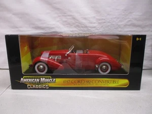 American Muscle Classics 1937 Cord 812 Convertible 1/18 LL Red - Picture 1 of 2