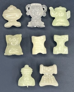 Lote de 8 figuras clásicas de GoGo’s Crazy Bones que brillan en la oscuridad - Imagen 1 de 1