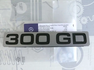 Genuine Mercedes type designation / boot badge for W460 G-Class 300GD NOS! - Picture 1 of 1