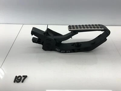 2006 MERCEDES-BENZ CLK350 3.5L FLOOR THROTTLE ACCELERATOR FUEL GAS PEDAL PAD OEM - Image 1 of 4