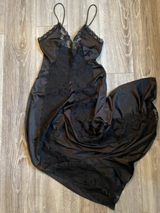 Vintage Val Mode Damen S SCHWARZ Spitze Nylon NACHTHEMD Negligee transparent fließend LESEN - Bild 1 von 14